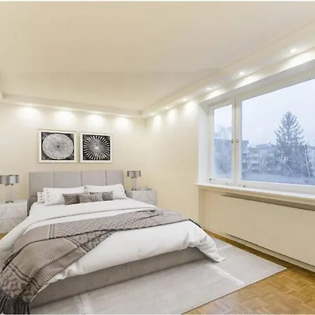 Best Lage: Schwabing 70M² Sannierte 2-Zimmer City Wohnung *